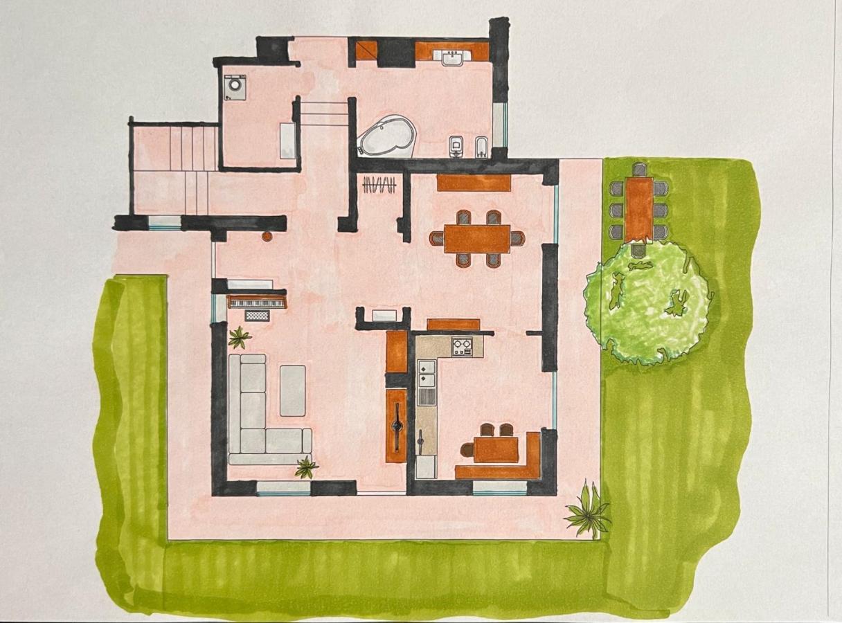 Villa Mara - Aosta - 200 Mq - Wifi - Jacuzzi - Parcheggio - Giardino Exterior photo
